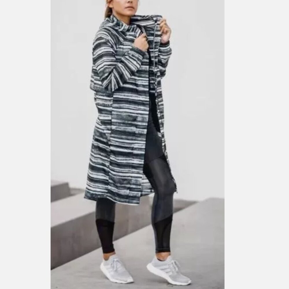 Lululemon The Lab Assemblage Shell Jacket 8 Long … - image 1